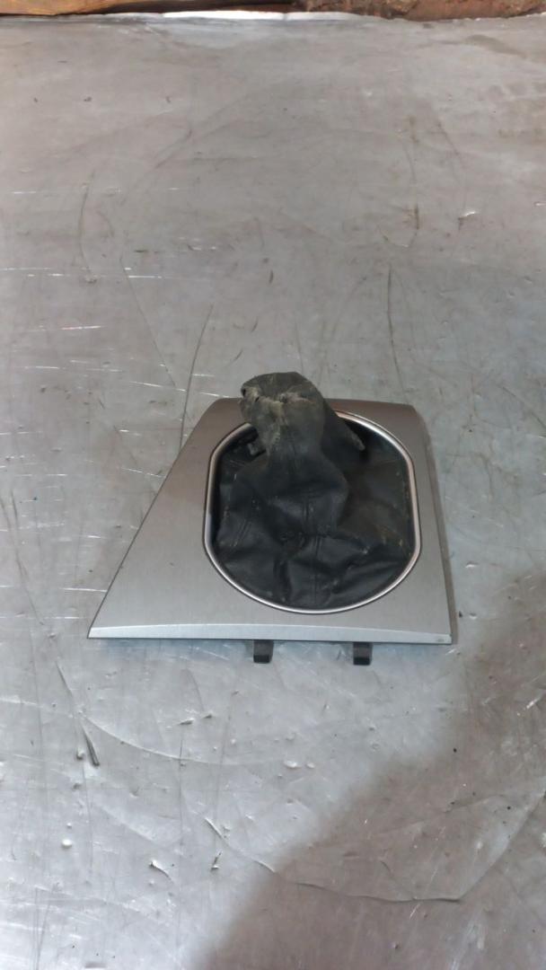 рамка обрамление кулисы Ford Mondeo 3 поколение (2000 - 2003), A045B79 - фото №1