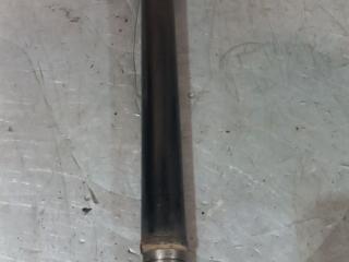 полуось передняя правая (приводной вал, ШРУС) Volvo V70 1 поколение (1997 - 2000), 2.5 л., дизель