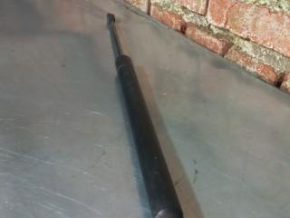 амортизатор крышки багажника (3-5 двери) Volkswagen Sharan 1 поколение [рестайлинг] (2000 - 2003), 7M0827550G