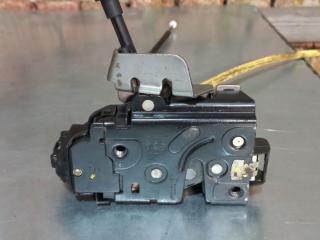 замок двери задней правой Audi A6 4B/C5 C5 2000, 4B08390168