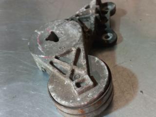 ролик натяжителя Volvo V70 2 поколение (2000 - 2005), 2.4 л., бензин, 1275380