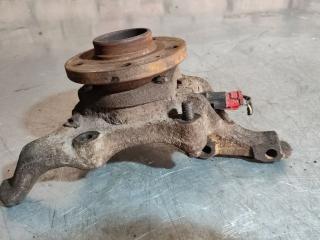 кулак поворотный правый Volvo V70 1 поколение (1997 - 2000)