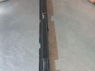 Уплотнитель стекла Volkswagen Golf 4 поколение (1997 - 2006), хетчбэк 5 дв., 1J6839472D