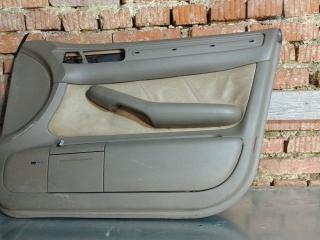 обшивка двери передняя правая Audi A6 4B/C5 C5 2000