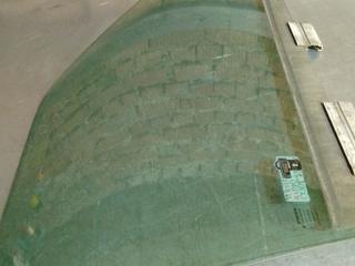 стекло двери передней правой Volvo S70 1 поколение (1997 - 2000)