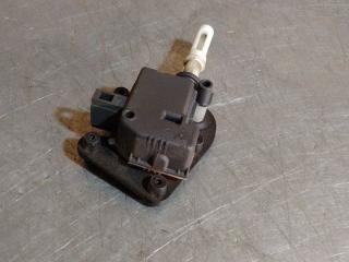 активатор замка багажника Audi A6 Allroad Quattro C5 (2000 - 2006), универсал, 8E9827833