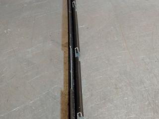 Уплотнитель стекла Volkswagen Golf 4 поколение 2000