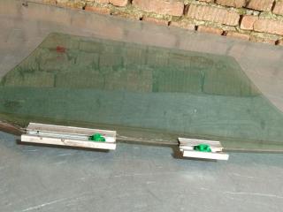 стекло двери задней левой Volvo S70 1 поколение (1997 - 2000)