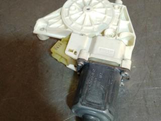 моторчик стеклоподъемника передний правый Mercedes-Benz M-Класс W164 (2005 - 2008), A2518200842, 130822272