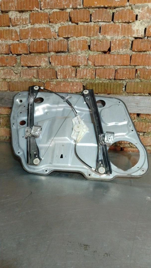 стеклоподъемник передний правый Mercedes-Benz M-Класс W164 (2005 - 2008), A1648203002, 2256206, A2518200842, A1697202835 - фото №1