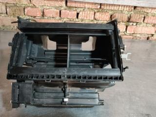 корпус отопителя (печки) Audi A8 D3/4E (2002 - 2005), 4E0820003M, 4431500234, 0132801369, 4F0820511B