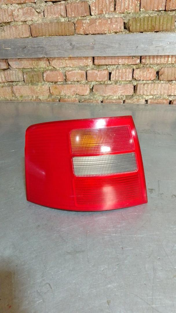 фонарь задний левый Audi A6 4B/C5 (1997 - 2001), универсал, 4B9945095D - фото №1