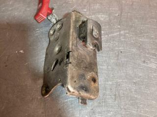 замок двери передней правой Mercedes-Benz G-Класс W460/W461 (1979 - 2009), 4607200535