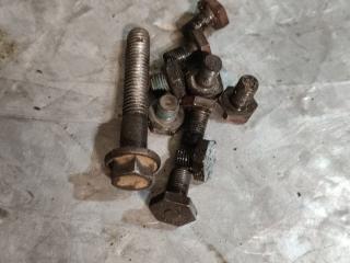 болт Opel Astra G 2003, 1.6 л., бензин