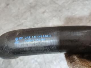 патрубок интеркулера Volkswagen Golf 4 поколение (1997 - 2006), 1.9 л., дизель, 1J0145828D