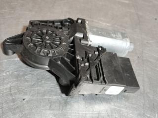 моторчик стеклоподъемника задний правый Volkswagen Passat B5 (1996 - 2001), седан, 101438203, 5076625