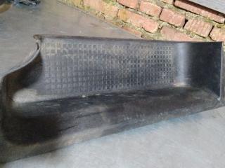 накладка подножки Volkswagen Transporter T4 (1990 - 2003), 701863736