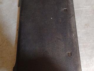 крышка блока предохранителей Volkswagen Transporter T4 (1990 - 2003), 701972567