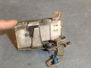 замок двери передней правой Ford Transit 4 поколение 1993