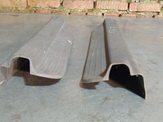 накладка на порог внутренняя Kia Carens 1 поколение [рестайлинг] 2006, 0K2FA68720, 0K2FA68710