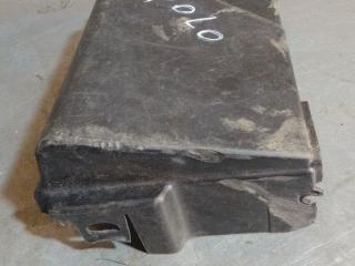 крышка аккумулятора Volkswagen Polo 4 поколение (2001 - 2005)