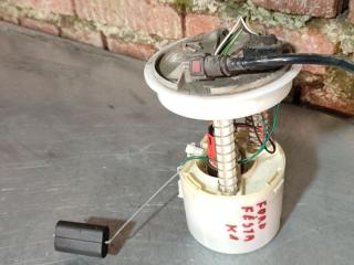 насос топливный Ford Fiesta 5 поколение (2001 - 2007), 1815A0803B