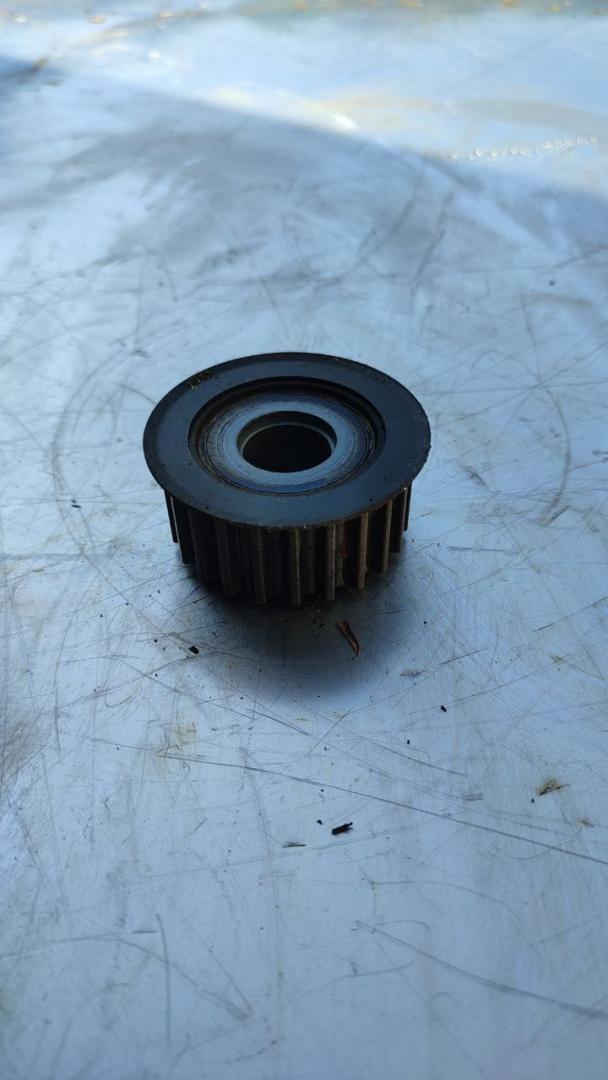 шестерня (звездочка) коленвала Opel Astra H (2004 - 2007), 1.6 л., бензин, МКПП - фото №1