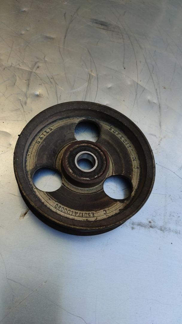 шкив Peugeot 407 1 поколение (2004 - 2010), 2.0 л., бензин, E5017A4D0080 - фото №1