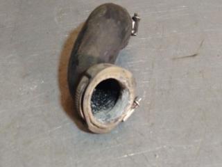 патрубок интеркулера Audi A8 D3/4E (2002 - 2005), 4E0145745