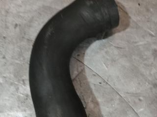 патрубок интеркулера Volkswagen Passat B5 (1996 - 2001), 1.8 л., бензин, универсал