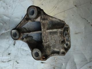 кронштейн двигателя Volvo V70 1 поколение (1997 - 2000), 2.4 л., бензин, 9161141