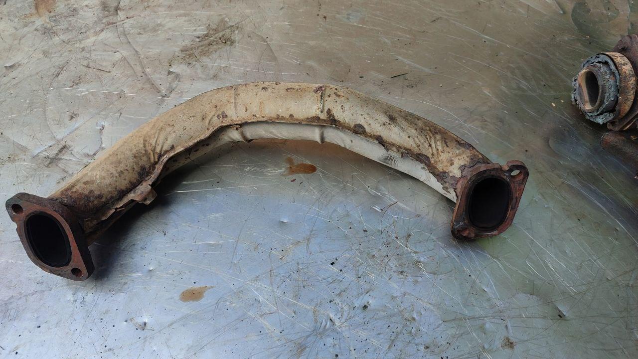 коллектор выпускной Dodge Caravan 4 поколение (2000 - 2007), 3.3 л., бензин - фото №1