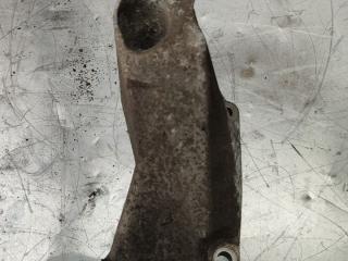 кронштейн двигателя Volkswagen Passat B5 (1996 - 2001), 1.8 л., бензин, 8D0199307P