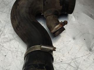 патрубок интеркулера Volkswagen Passat B5 1997, 1.8 л., бензин