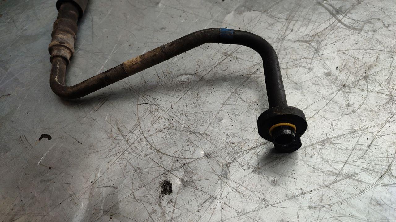 трубка кондиционера Volvo S60 1 поколение (2000 - 2004), 2.4 л., дизель, 30738722 - фото №1