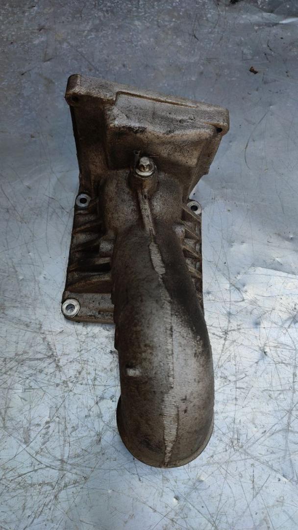 корпус воздушного фильтра Mercedes-Benz C-Класс W204/S204 (2006 - 2011), 1.8 л., бензин, A2711400887, 2711400887 - фото №1