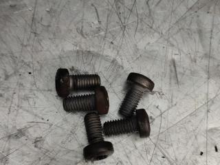 болт корзины сцепления Peugeot 207 1 поколение (2006 - 2009), 1.6 л., бензин, МКПП