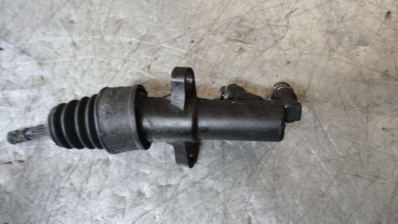 цилиндр сцепления рабочий Peugeot 207 1 поколение (2006 - 2009), 1.6 л., бензин, МКПП, 9680031480 - фото №1