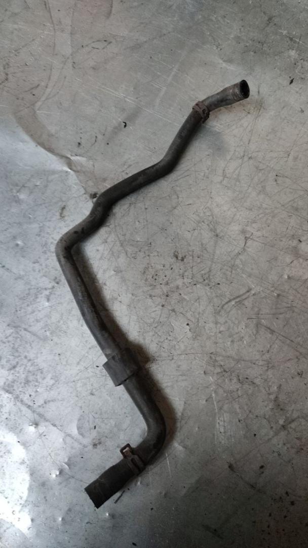 патрубок радиатора Audi A3 8P (2003 - 2005), 1.6 л., бензин - фото №1