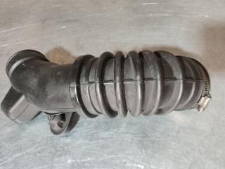 патрубок воздушного фильтра Jeep Grand Cherokee 4 поколение [рестайлинг] (2013 - 2016), 68088275AB, 99401366A, 22173A