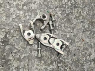 крепление форсунки Toyota Avensis 2 поколение (T250) [рестайлинг] (2006 - 2009), 2.0 л., бензин