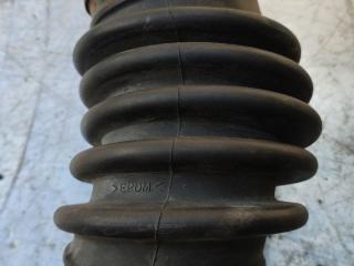 патрубок воздушного фильтра Ford Focus 2 поколение (2004 - 2008), 2.0 л., бензин, 3M519A673GC