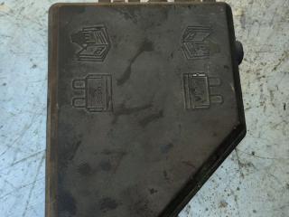 крышка блока предохранителей Rover 75 1 поколение (1999 - 2004), 2.5 л., бензин