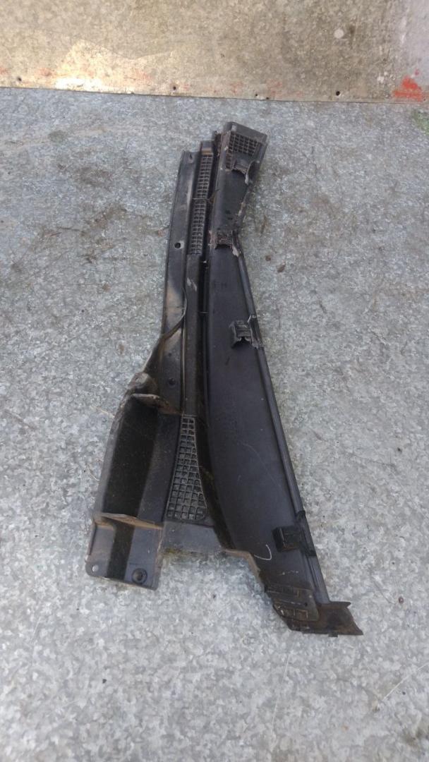 жабо дождевик Mitsubishi Lancer 9 поколение (2003 - 2010), MR533286 - фото №1