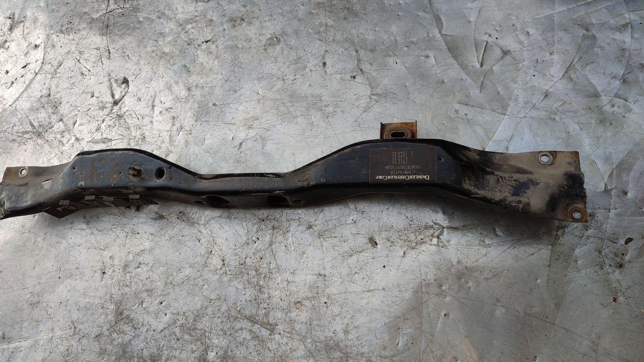 усилитель бампера заднего Dodge Caravan 4 поколение (2000 - 2007) - фото №1