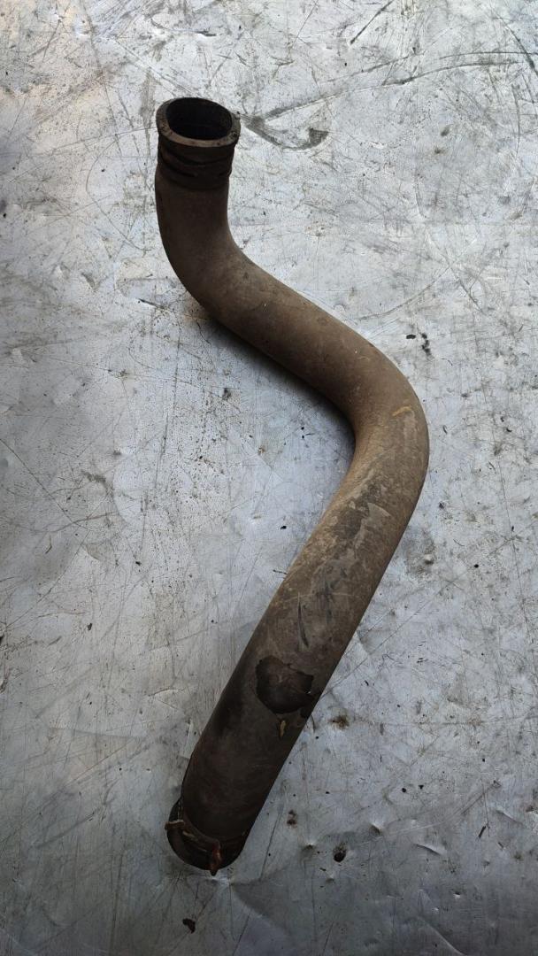 патрубок радиатора Dodge Caravan 4 поколение (2000 - 2007), 2.8 л., дизель - фото №1