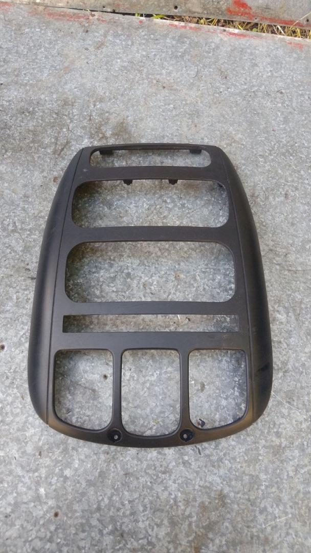 накладка на торпедо (консоль) Dodge Caravan 4 поколение (2000 - 2007), P05005491AC, 05009180AA - фото №1