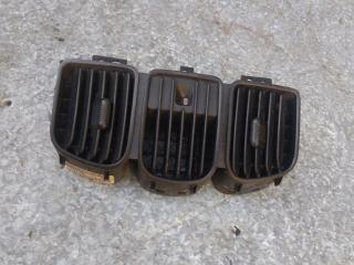 дефлектор обдува салона Dodge Caravan 4 поколение (2000 - 2007), 12221076, P12221076A, TKA106400446, 106400446