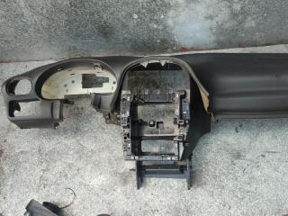 панель передняя салона (торпедо) Dodge Caravan 4 поколение (2000 - 2007)