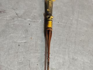 щуп двигателя Renault Kangoo 1 поколение (1997 - 2003), 1.6 л., бензин, 8200141457